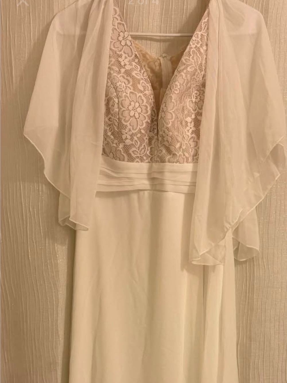 White Lace Chiffon Wedding Dress
